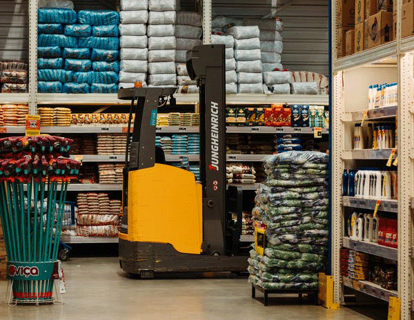 auto forklift ใช้ automation ช่วยลดต้นทุนระยะยาว